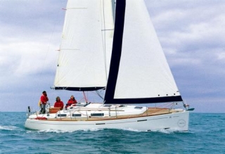  Dufour 365 